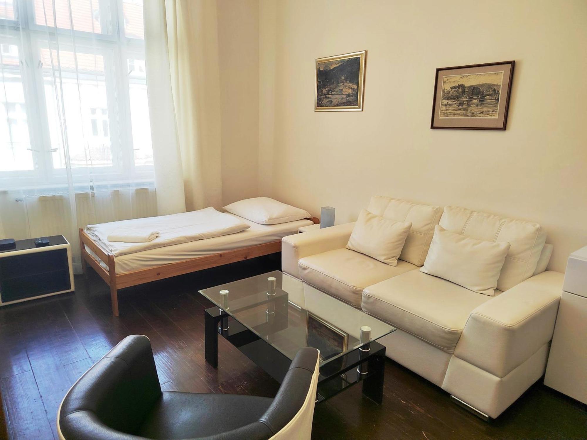 Tower Apartment Prag Exterior foto